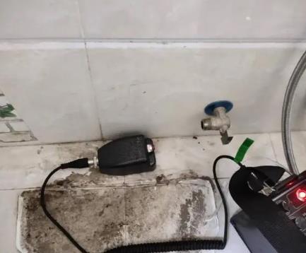 库尔勒屋顶漏水维修公司分享下卫生间漏水的危害及解决方法